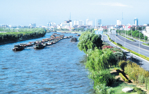 至战国又先后开凿了大沟(从今河南省原阳县北引黄河南下,注入今