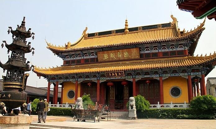 季子庙,位于江苏省丹阳市延陵镇境内.