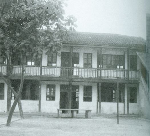 盛泽绸业小学(摄于1983年)_编辑.jpg