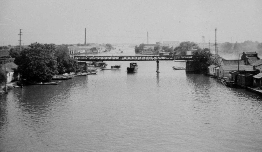 15、70年代的大运河吴江段.jpg