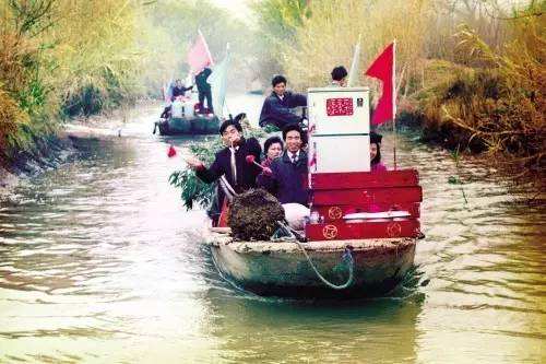 图6:装载嫁妆的船.jpg