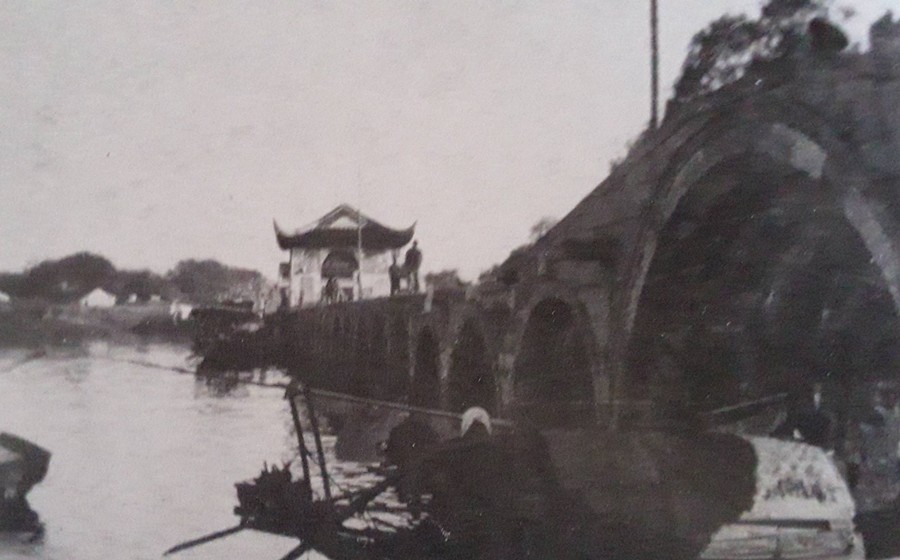 2.垂虹桥  摄于1935年_副本.jpg